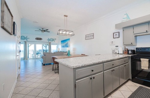 Panama City Beach House | Beachfront Townhouse(11) Pet Friendly Covered Deck
