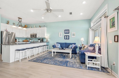 Laguna Beach Estates House | Beachfront Townhome! West End PCB. 3 Bedrooms Sleeps 10!