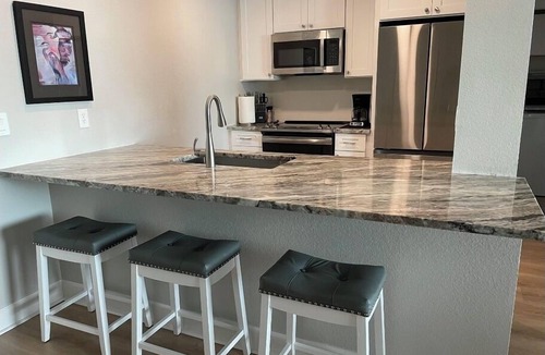 Edgewood Condo | Beautiful 2-BR, 2-Bath Riverfront Condo near the Heart of downtown Ft. Myers