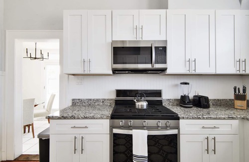 East Ybor House | Beautiful 3 bedroom home w/Patio, BBQ Grill & Fire table. Steps from 7th Ave.