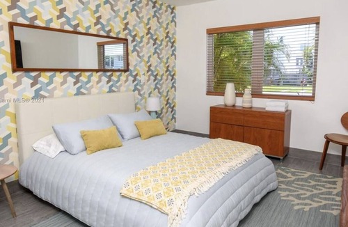 Biscayne Point House | Beautiful 3 bedroom/bathroom Home with Pool, Bay Views & walk to beach and parks