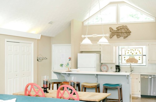 Little Kowaliga House | Beautiful and Spacious home on the Lake! nSpring and Summer dates available!