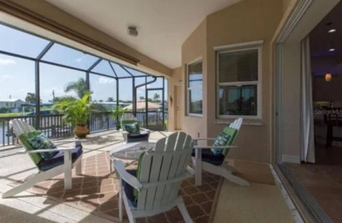Charlotte Park House | Beautiful Canal front 3 bedroom home with boat dock in Punta Gorda