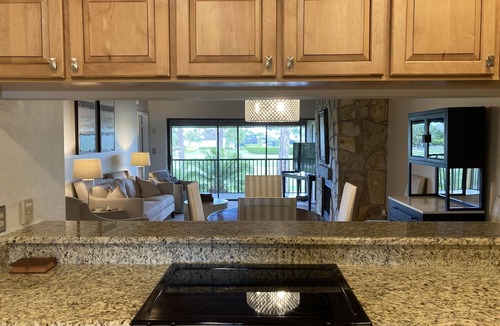 Biggar Condo | BEAUTIFUL CONDO. GOLF COURSE VIEW. STUNNING NEIGHBORHOOD. 2 BR 2 BATH.