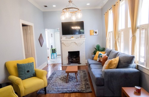 Beauregard Town Historic District House | Beautiful Cottage - Prime Downtown Location! 2 Miles to LSU!