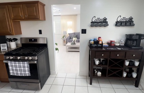 Kenner - Louis Armstrong International Airport House | Beautiful home in Kenner, LA, 6 min to MSY Airport