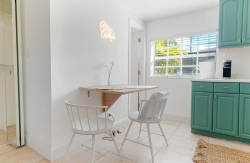 Southwest Cottage | Beautiful Private Costal Cottage -10 minutes from prestigious beaches & downtown