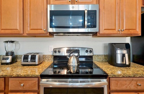 West Kissimmee Resort | Beautiful resort style near Disney