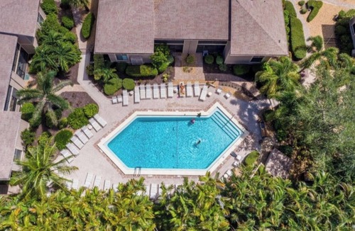 Sanibel Condo | BEAUTIFUL SANIBEL ISLAND CONDO LRG 3BD 2BTH NEW BEDS OPEN CATHEDRAL CONCEPT LOFT