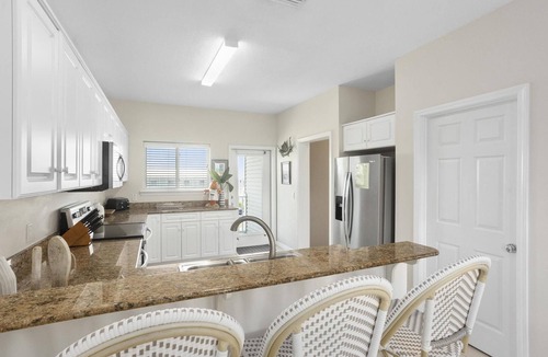 White Sands Cottages House | Beautiful views of the Gulf of Mexico from this 4 bedroom beach home!