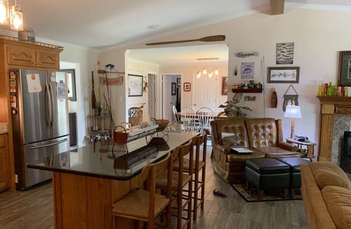 Florence House | Beautiful Wilson Lake One Story Four Bedroom Lake Front Home on Shoals Creek