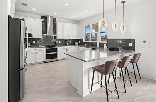 Melbourne Beach House | Beauty & the Beach | Fun 5BR Paradise w/Pool, Casino - Steps to Ocean & River