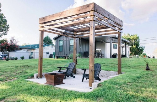 Thibodaux House | Beck's Place located on Bayou Lafourche! Close to Nicholls State University!