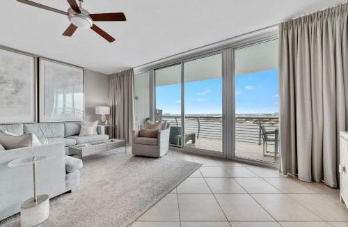 Orange Beach East Apartment | Bella Luna 902- 3bed3bath- Luxury At Your Fingertips- Amazing View of Ole River