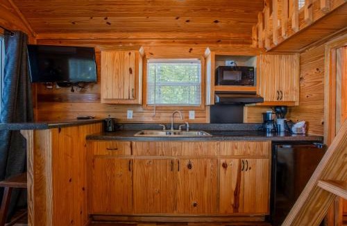 Hillsboro Other | Beyonder getaway at Wheeler Lake