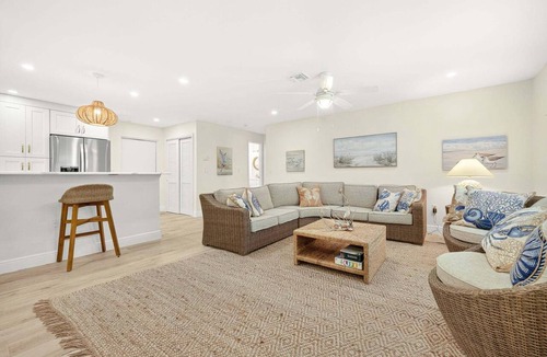 Sanibel Condo | Blind Pass Condos at Bowman's Beach B110 on beautiful Sanibel Island