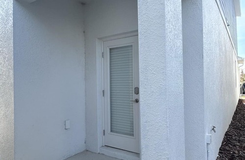 Winter Garden House | Blisshaus - Modern Guest Suite Near Disney, Fireworks Views, Lake Louisa & Golf