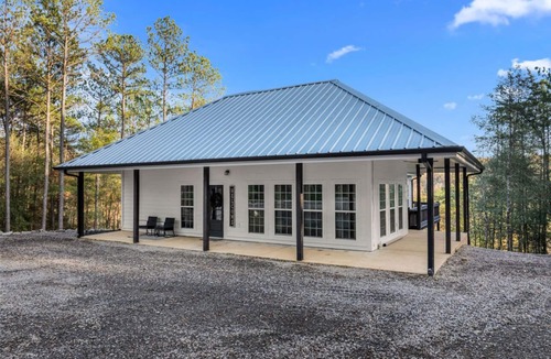 Jasper House | Bluffs of Blackwater, a Private Upscale Nature Retreat