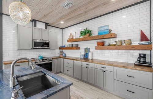 Grant-Valkaria House | Boater's paradise-Private Island-Water-front-Close to Sebastian Inlet