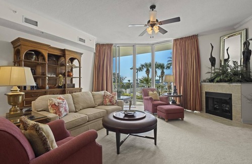 Orange Beach Condo | Book Now for a Vacay~Best Pool Around~3 Bedrooms & Stunning Views!