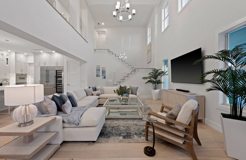 East Naples House | Brand new 4bdr, 5 bath luxury house 1 mile from 5th Avenue and Beached