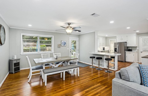 Northeast Pensacola House | Brand New Private Pool | Huge Open Lot |Corn Hole and Volleyball |Convenient to Airport and Shopping