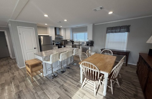 South Waterfront Park House | Brand New Waterfront 3 Bedroom with dock