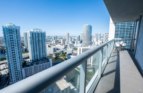 Downtown Miami Condo | Breathtaking view