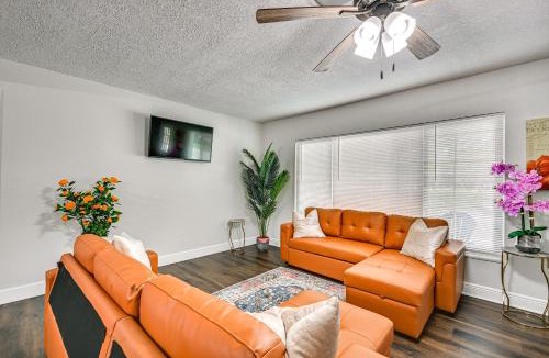 Bearss Plaza House | Breezy Lutz Home w/Patio: Perfect for Long Stays