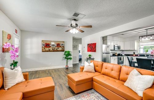Bearss Plaza House | Breezy Lutz Home w/Patio: Perfect for Long Stays