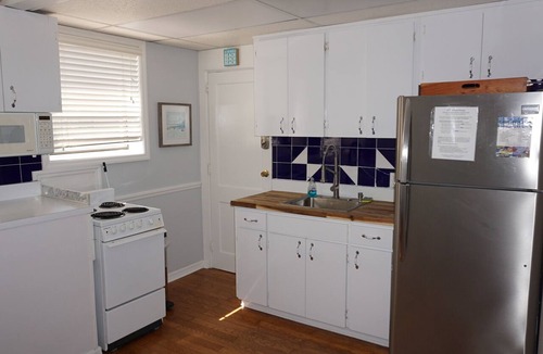 St. Pete Beach Condo | Bright & clean beachside condo with heated pool ~ FN 604