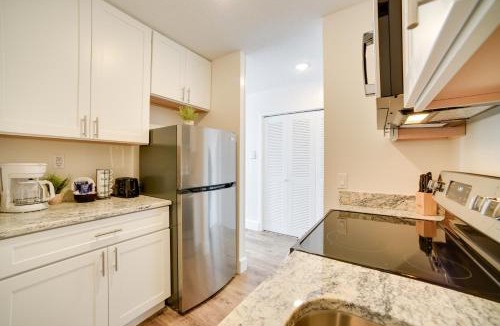 Gadsden Apartment | Bright Gadsden Apartment about 10 Mi to Dive Land Park