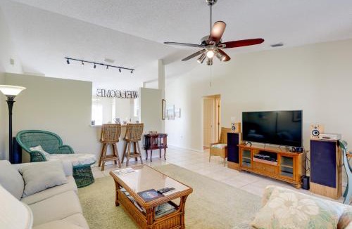 Titusville House | Bright Titusville Retreat w/Lanai - WFH Friendly!