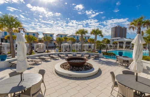 Orange Beach Cottage | BVR 64 - Ladies That Lunch by Liquid Life