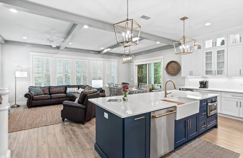Lakeside at Blue Mountain Beach House | Cabana Blue by AvantStay | Golf Cart Included, Pool Access, Walk to Beach