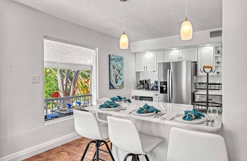 Hudson Bayou House | Canal Front Home in Sarasota with Private Heated Pool & Outdoor Patio!