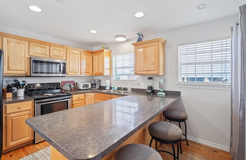 Silver Cay House | Canal front home with private pool! A block away from beach!