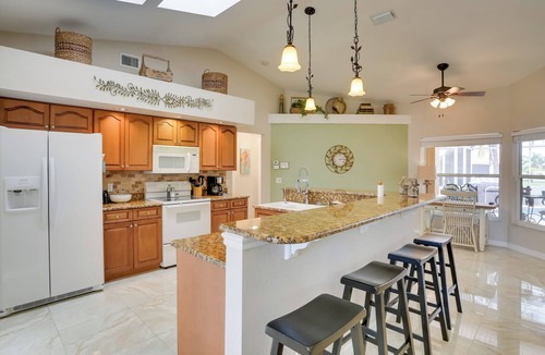 Pelican House | Cape Coral Abode - Near Sun Splash Park & Beach!