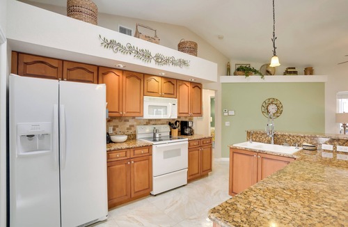 Pelican House | Cape Coral Abode - Near Sun Splash Park & Beach!