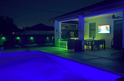 Burnt Store House | Cape Coral Heated Pool Home Sleeps 10 Game Room & Family Friendly