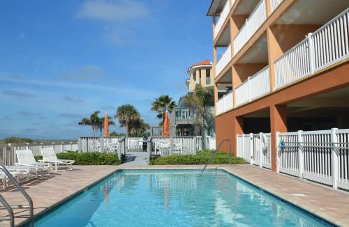Indian Rocks Beach Apartment | Casa de Playa 207