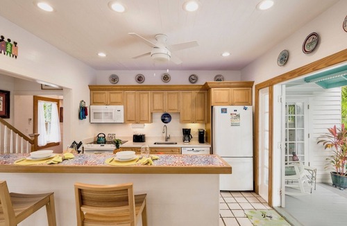 Key West Historic District House | *CASA SERENDIPITY @ OLD TOWN* Home & Pool + Last Key White Glove Service.