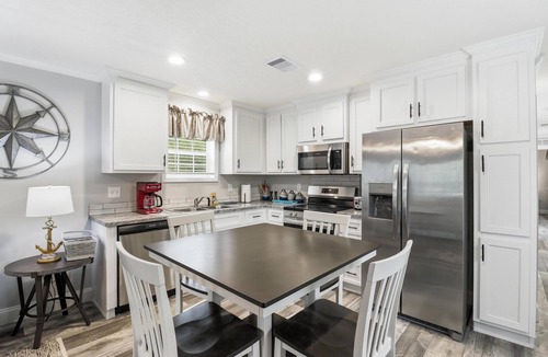 Crystal River House | Cast and Blast Fishing Lodge in Crystal River! BOAT PARKING! PRIVATE PROPERTY!