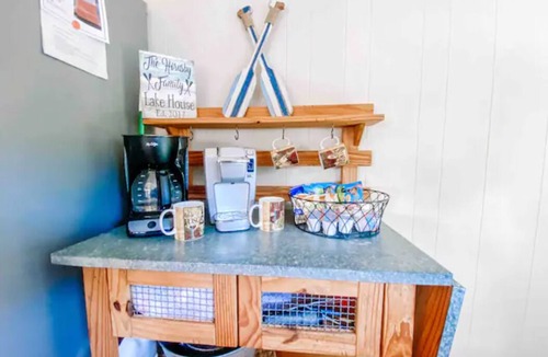 Eclectic Cottage | Castaway Cottage