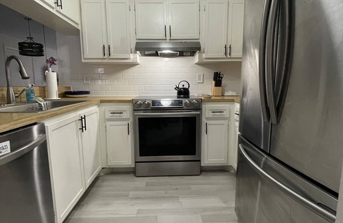 Sarasota Springs Condo | Centrally located Condo, Sarasota Fl 34232