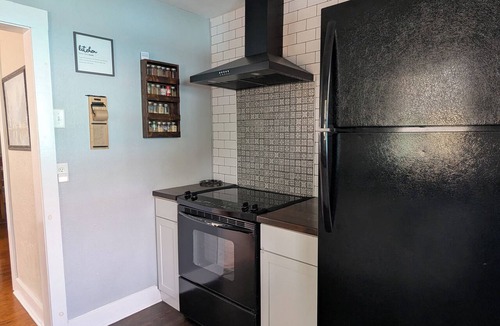 New Port Richey House | Charming 2-bedroom 1935 bungalow in downtown New Port Richey