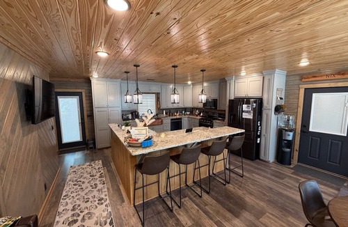 Delta House | Charming 2-bedroom, 2 bath home near hunting and outdoor adventure.