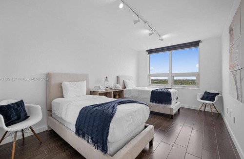 Midtown Condo | Charming 2-bedroom condo Fabulous MIDTOWN Miami GETAWAY w/Parking, pool, gym