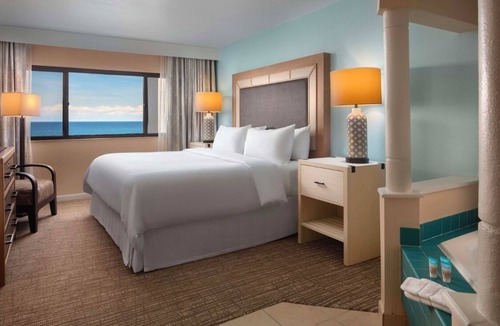 Hutchinson Island South Resort | Charming 2-bedroom Vistana Beach Club in tranquil Jensen Beach
