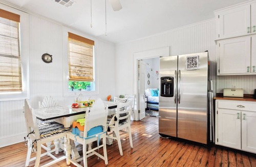 Old Town Cottage | Charming 3-bedroom historic cottage in Bay Saint Louis with public beach access